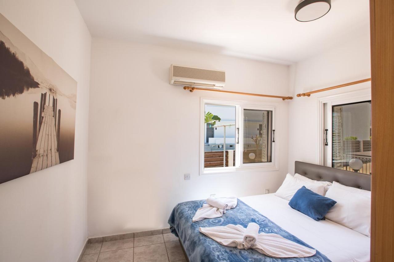Jason Villas Protaras Bagian luar foto